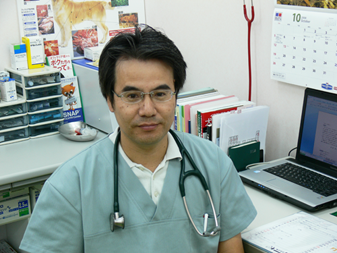 新屋拓郎院長写真